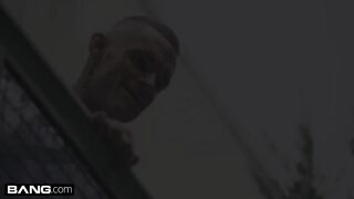 Kerek hájas tini bige durva anál szexe