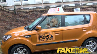 Fake Driving School - kékhajú picsa análba akarja