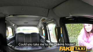 FakeTaxi cuki amcsi hölgyemény engedi hátsó bejáratba is