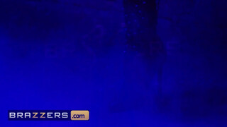 Brazzers - Cherie Deville popsija is megkúrelva