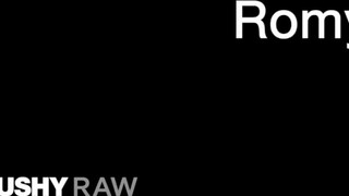 TUSHYRAW - Romy Indy a izgató latin