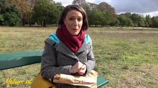 Francia házastárs popsiba kefélve