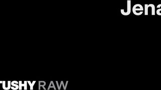 TUSHYRAW - Jena rendesen hátsó bejáratba baszva