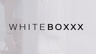 WhiteBoxxx - Ginebra Bellucci análba rakva